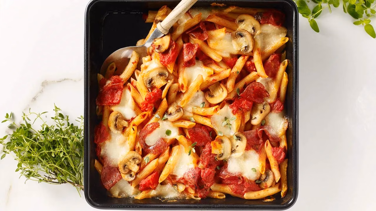 Pizza makaronowa