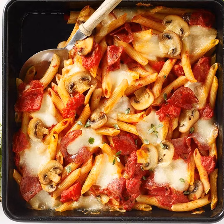 Pizza makaronowa