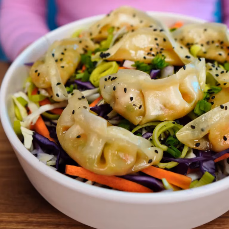 Sałatka gyoza