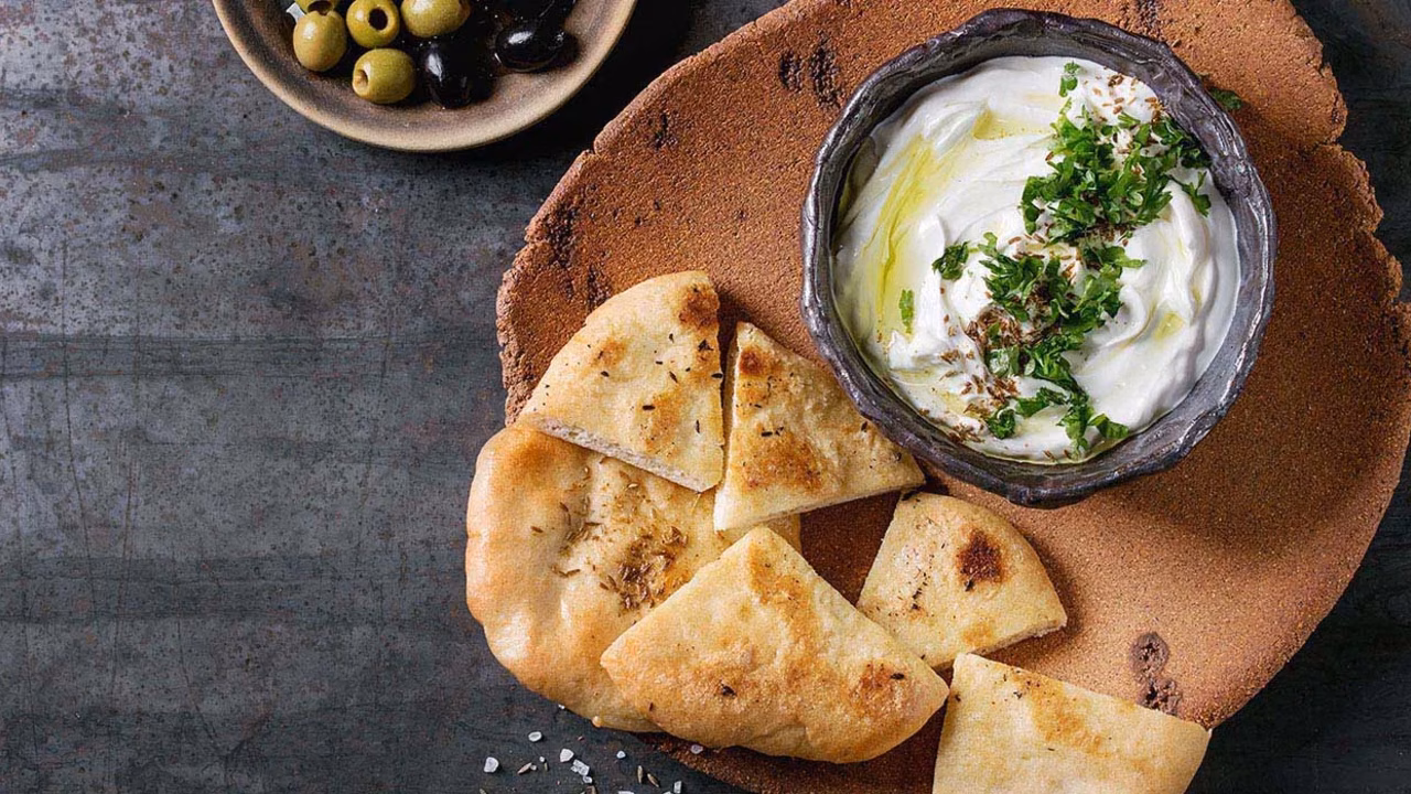 Labneh - domowy serek z jogurtu