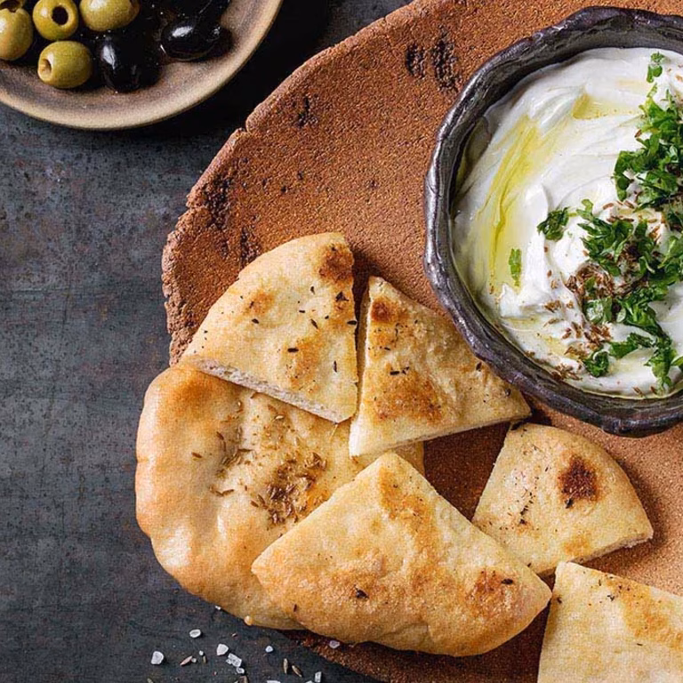 Labneh - domowy serek z jogurtu