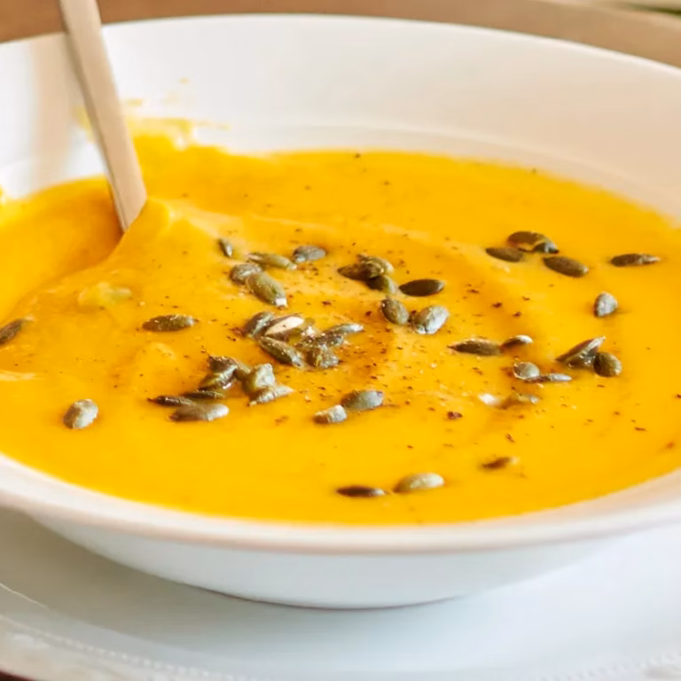 Zupa dyniowa – przepis na krem z dyni