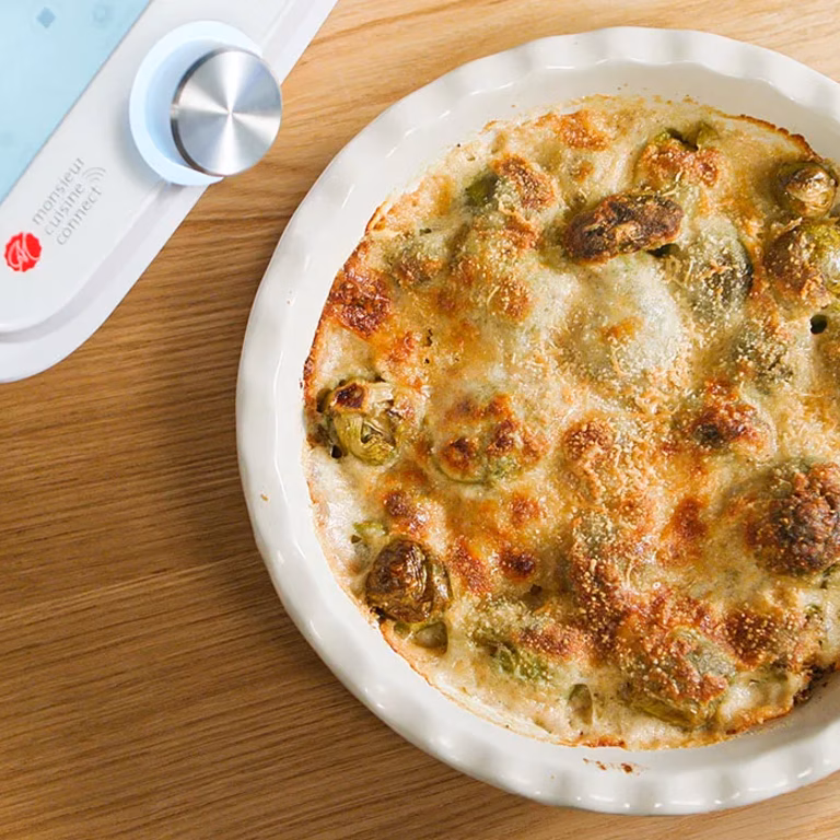 Brukselka pod beszamelem i parmezanem