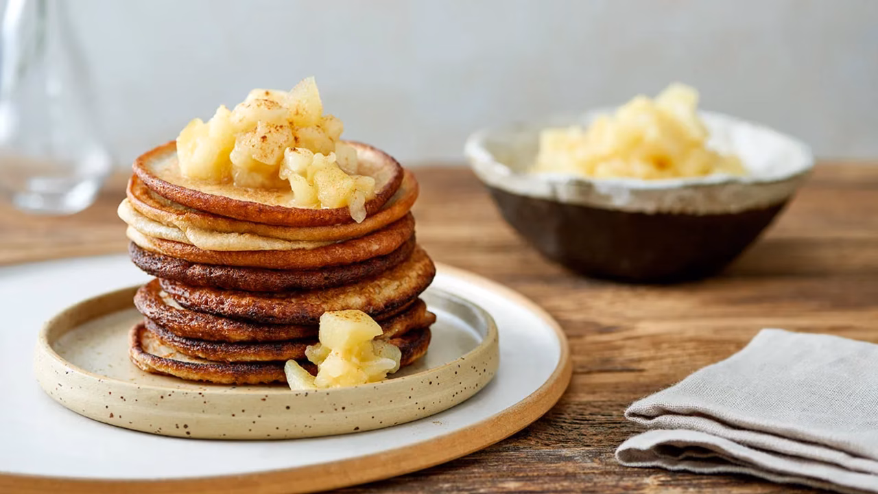 Bezglutenowe pancakes z musem jabłkowym