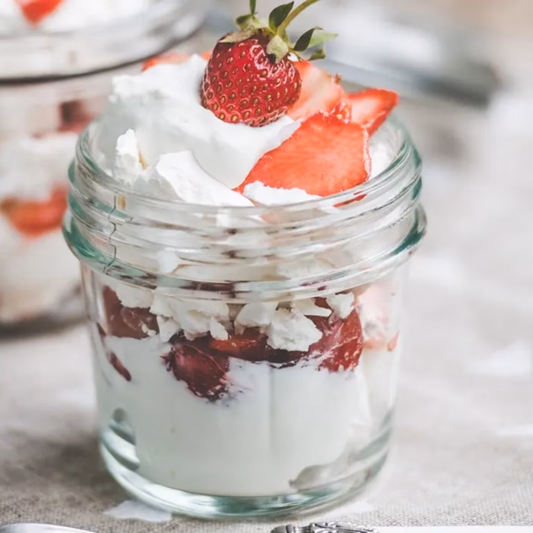 Eton mess – przepis na angielski deser