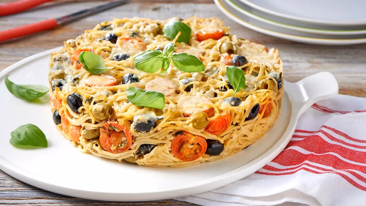 Spaghetti cake