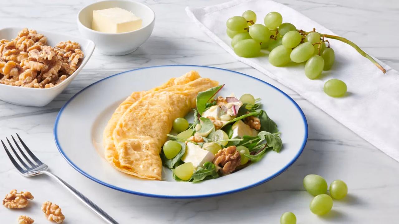 Omlet francuski z sałatką