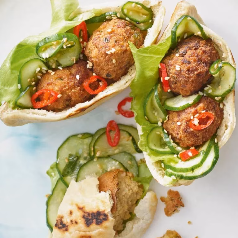 Pity z falafelami
