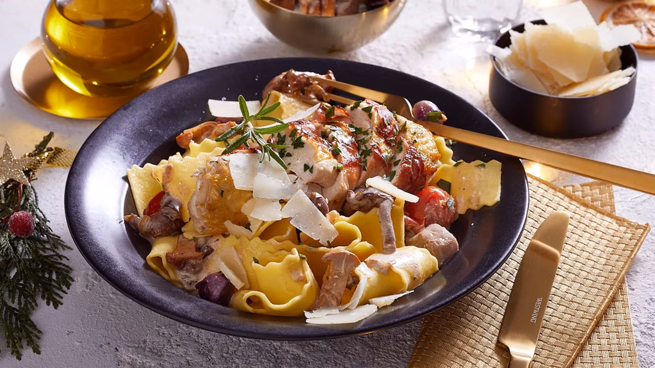 Truflowe pappardelle z filetem z kurczaka