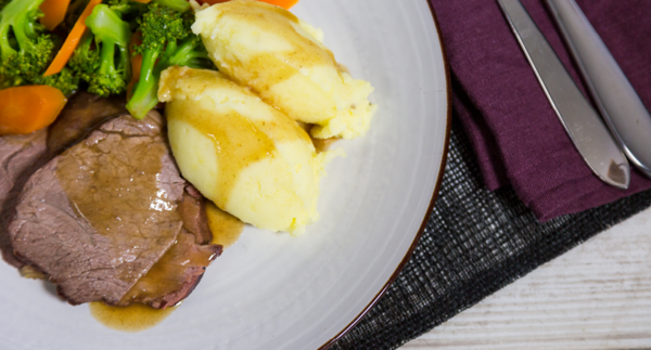 Roast Beef with Mashed Potatoes & Gravy