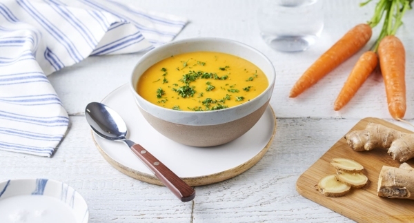 Soupe de carottes, lait de coco et gingembre