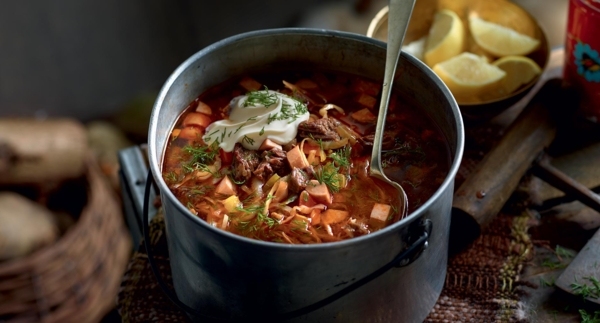 Soupe russe à la viande